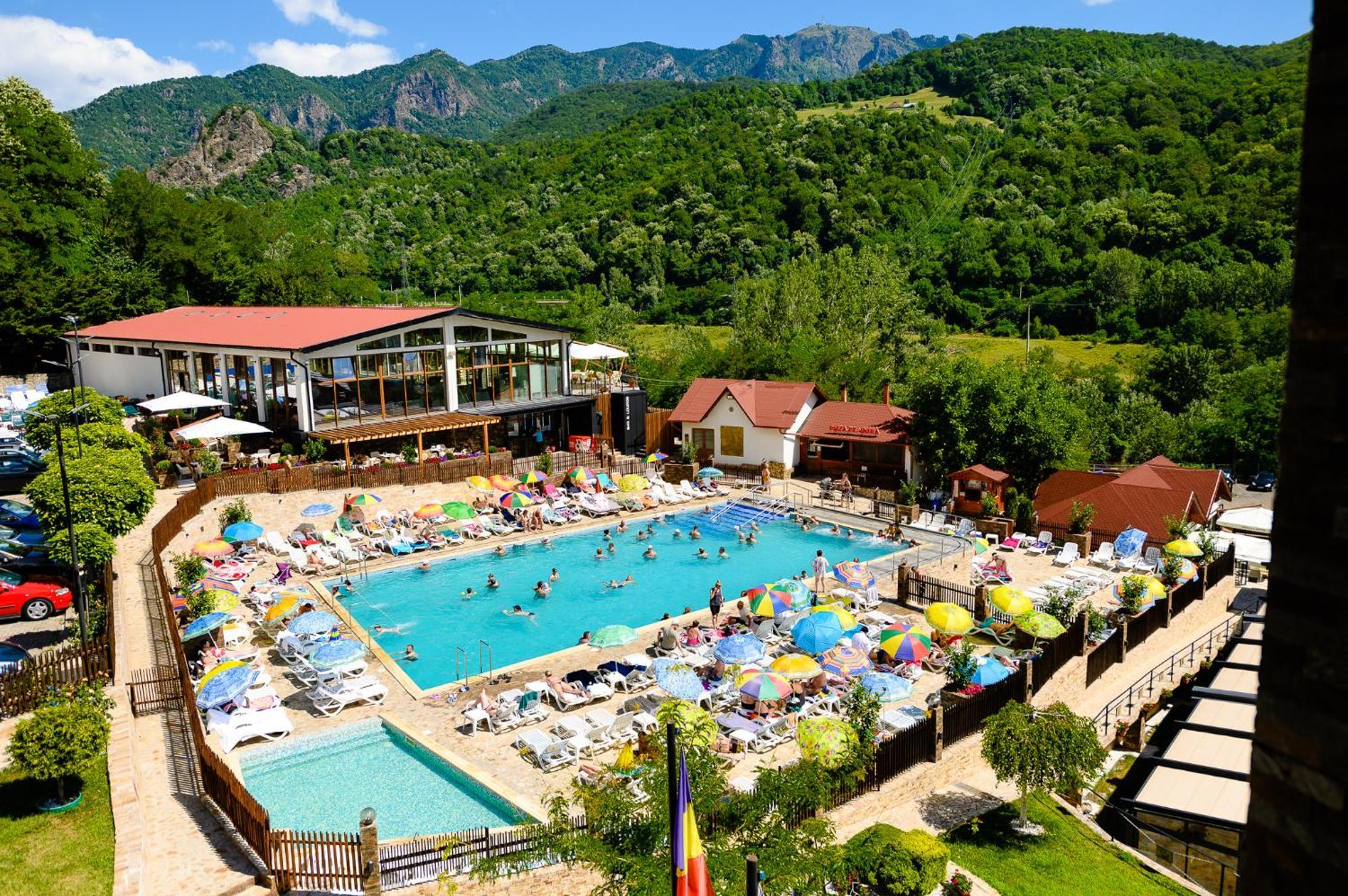 Complex Turistic Casa Romaneasca Călimăneşti Екстериор снимка